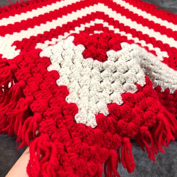 Vintage 70s Handstitched Red Off-White Square Crochet Afghan Blanket: 37"x 37" - Picture 7 of 12